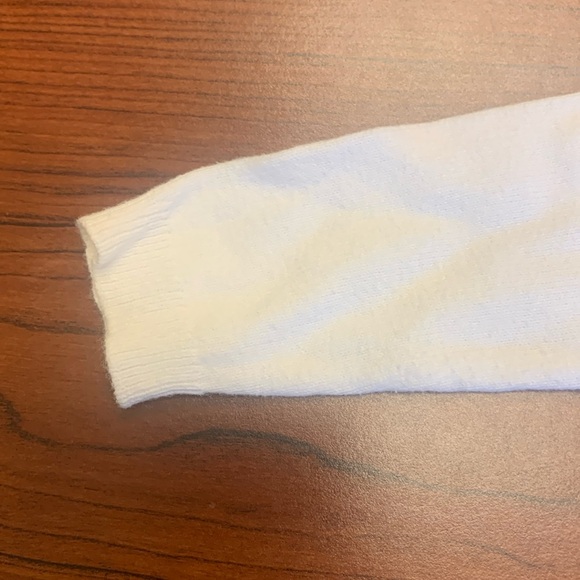 Carter’s button down cardigan - Picture 4 of 5